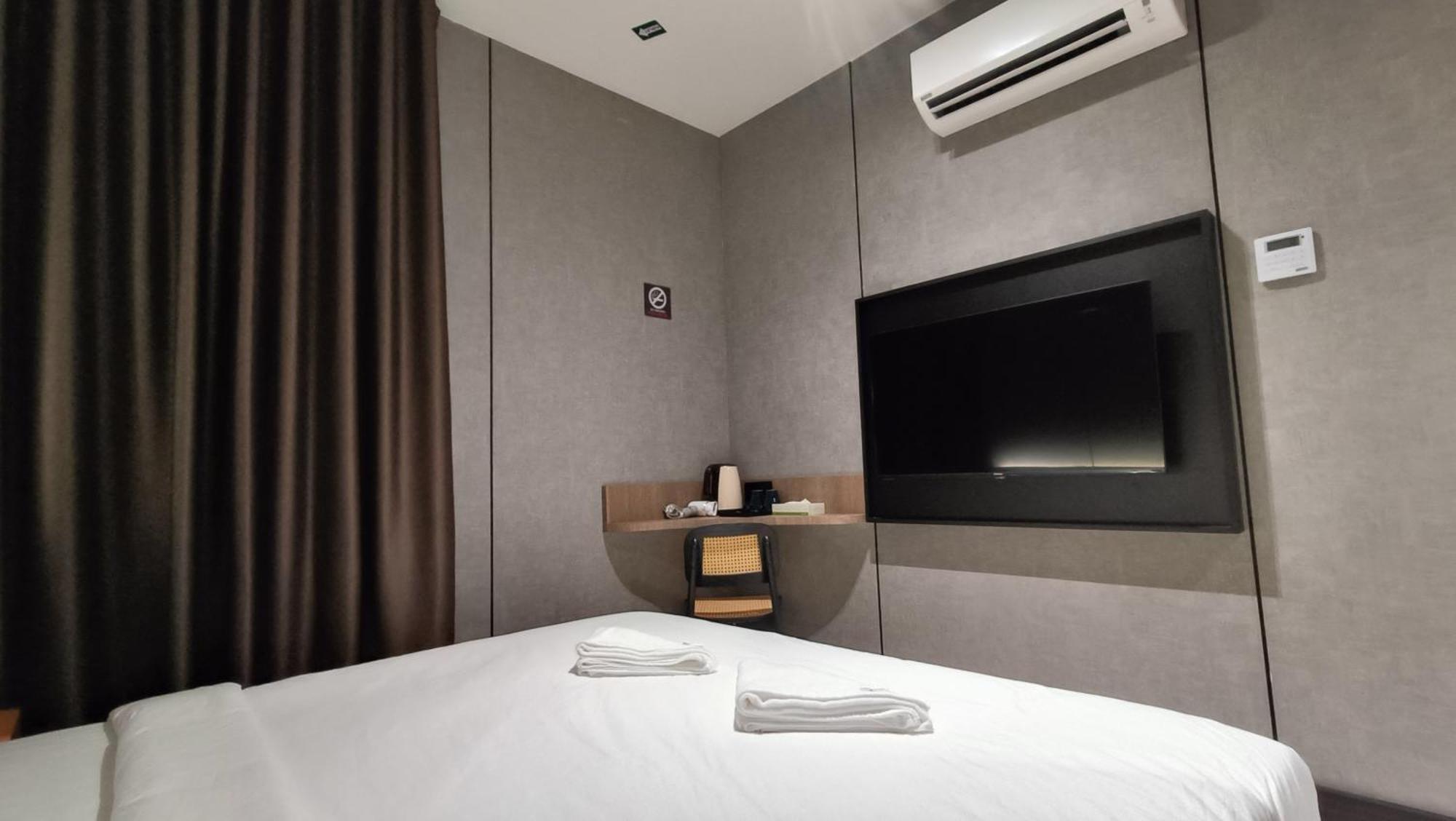 Urban Inn, Serai Wangi Padang Serai Екстериор снимка