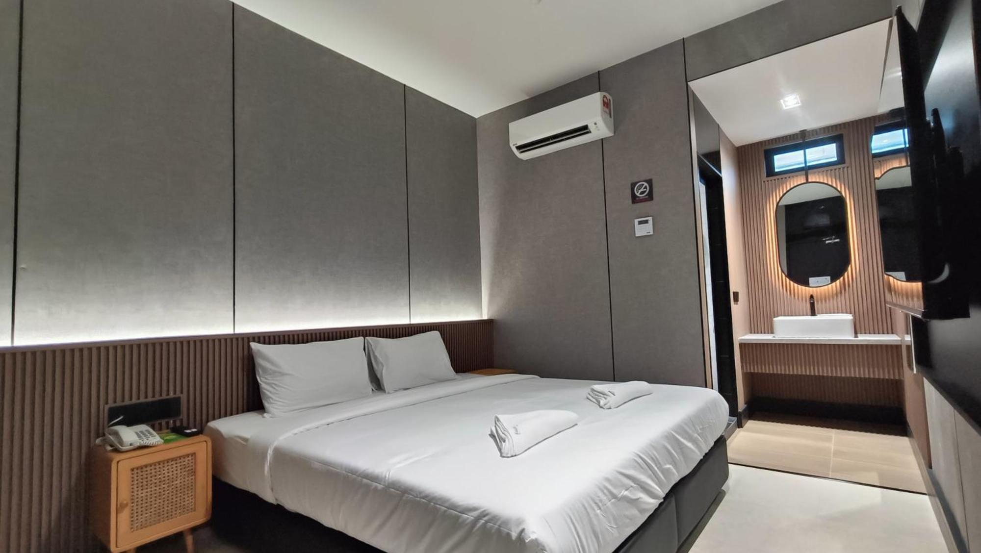 Urban Inn, Serai Wangi Padang Serai Екстериор снимка