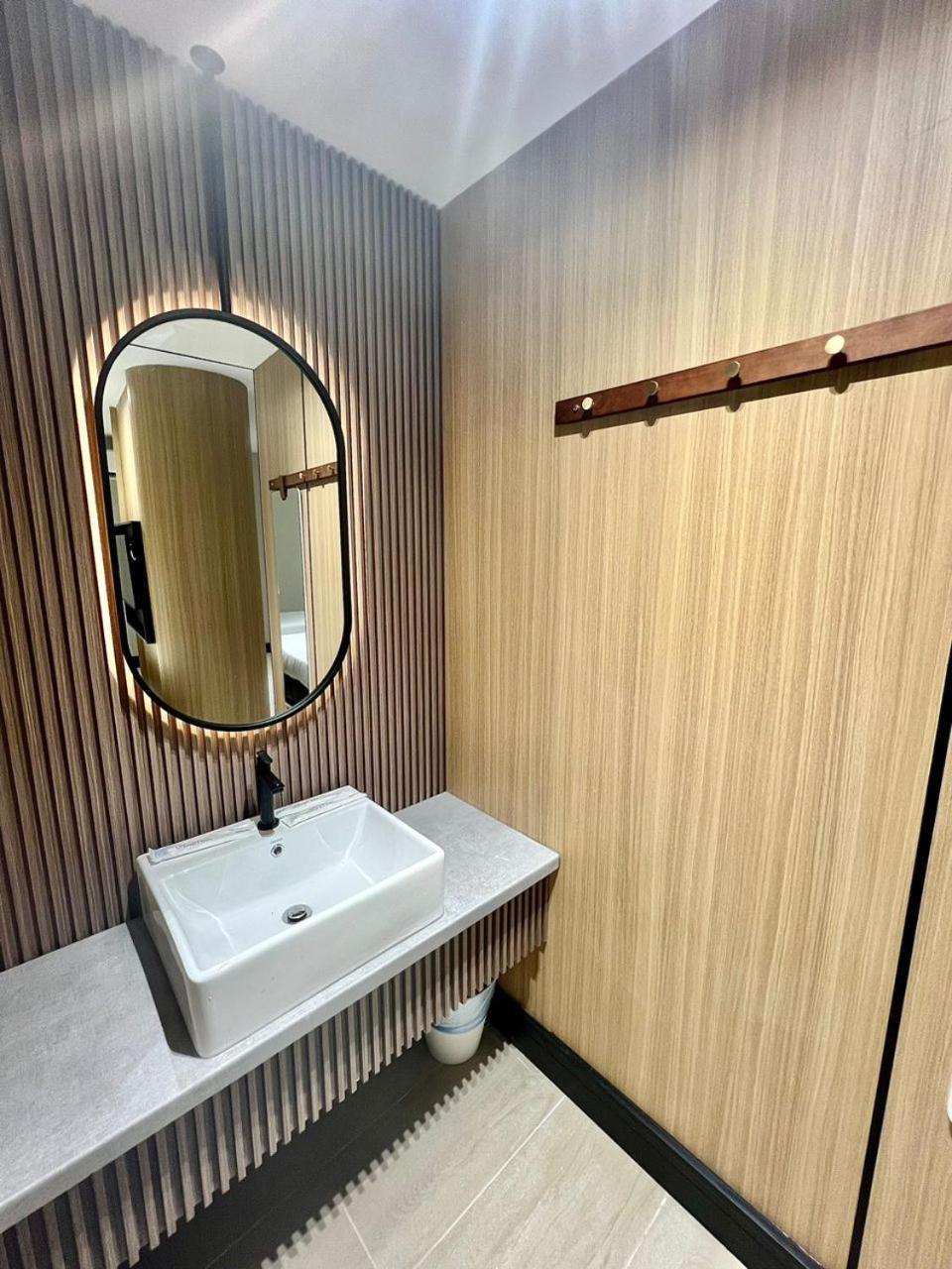 Urban Inn, Serai Wangi Padang Serai Екстериор снимка